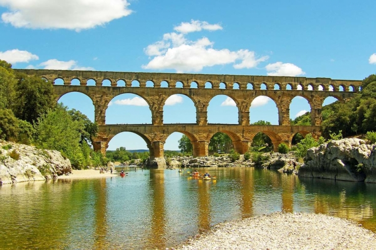 Pont du Gard / Provence (15 minutes by car)